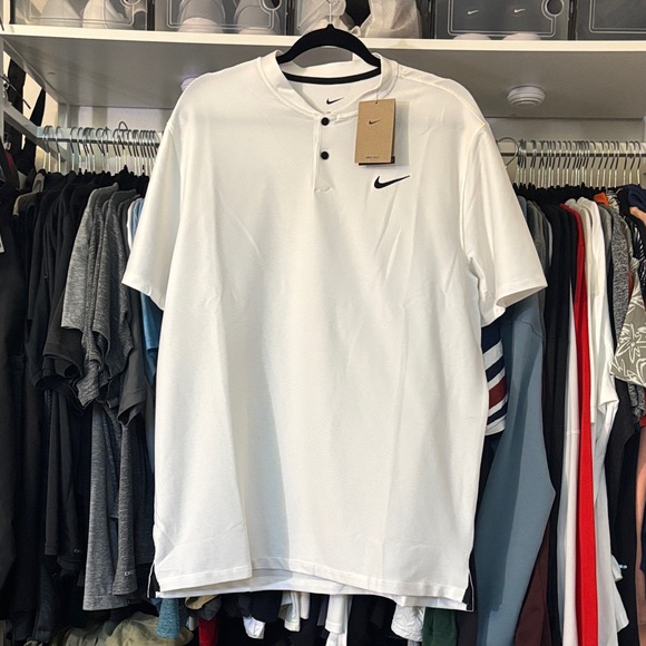 Nike Men's Classic White Polo Shirt - Picture 1 of 4